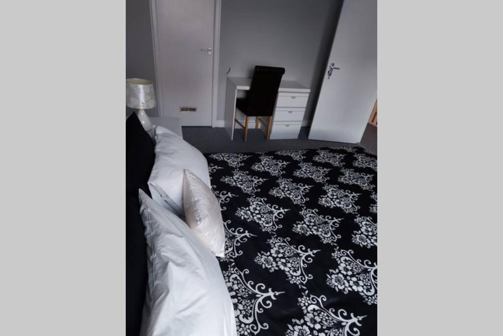 Wonderland Guest House Coventry Eksteriør bilde